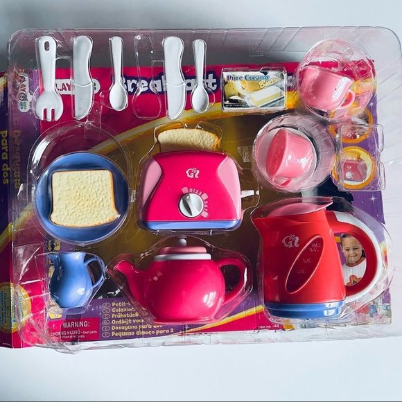 PlayGo Breakfast Playset Tea Maker & Toast Maker Realistic Plastic Toy Cutlery - Picture 5 of 7